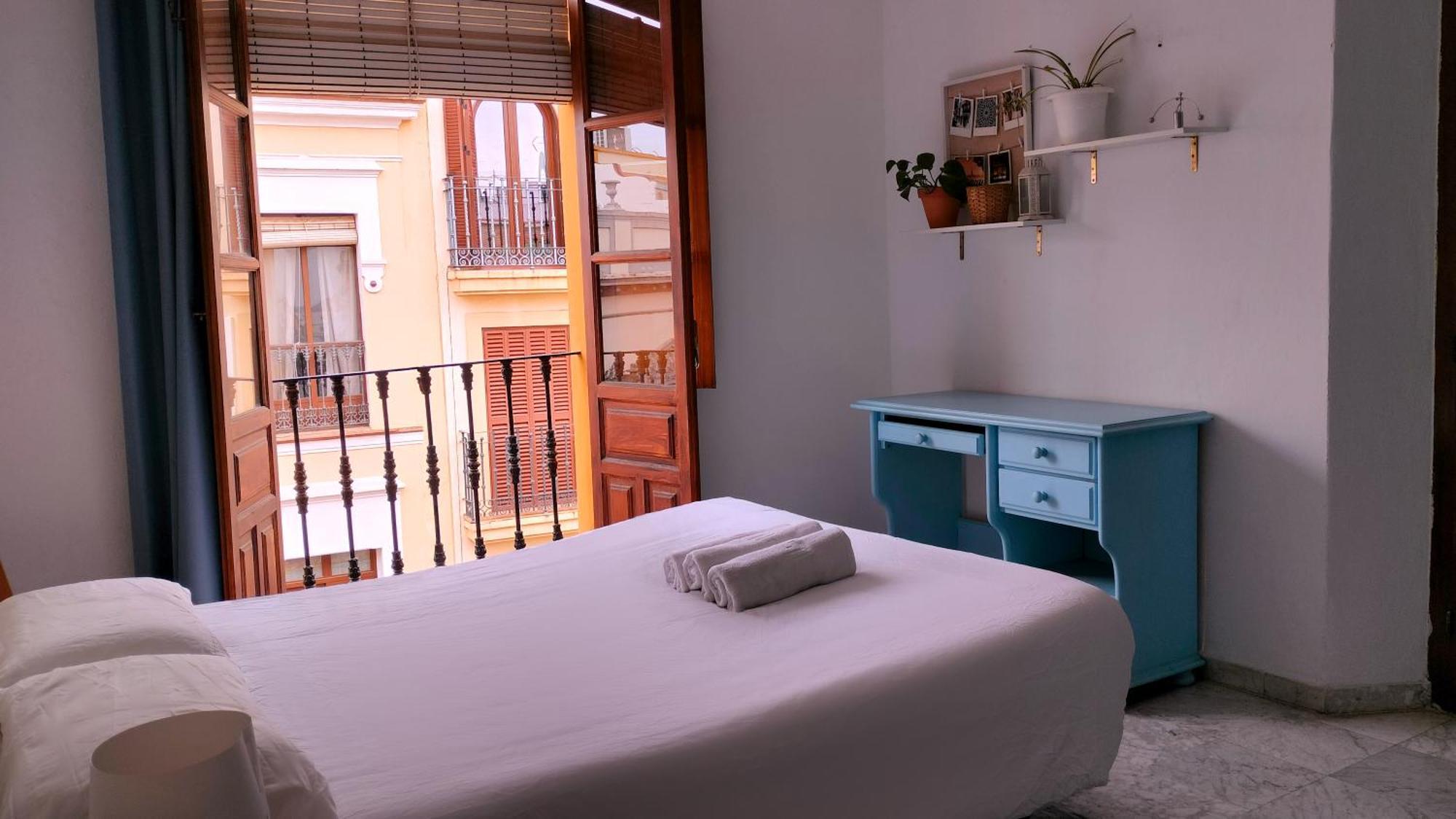 Apartamento En Sevilla Centro Con Vistas A La Plaza Alameda De Hercules - Hasta 6 Personas Dış mekan fotoğraf